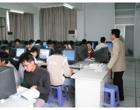 軟件外包服務 定義、優勢與選擇策略